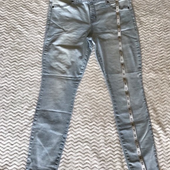 Flex Game  Low Rise Skinny Jeans - Bleach - Picture 6 of 13